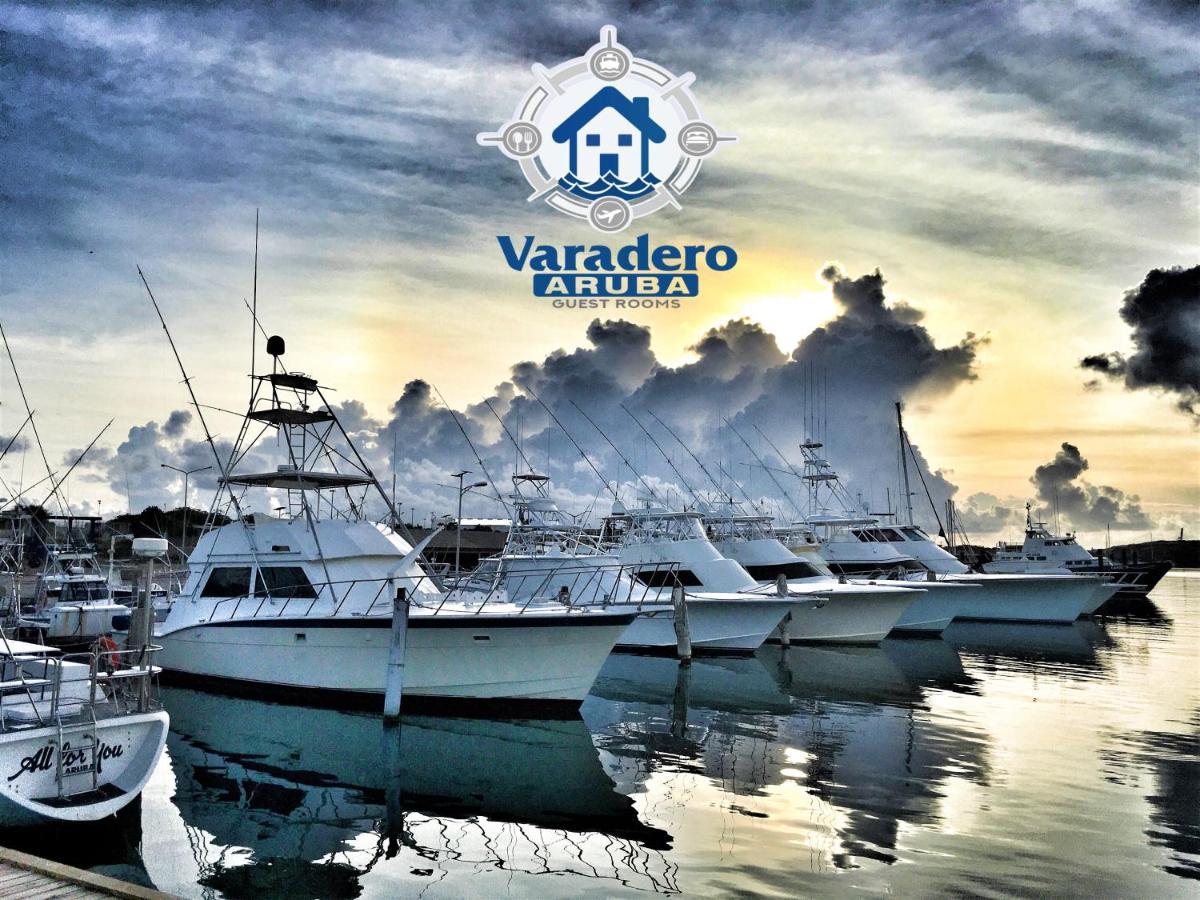 Varadero Marina Airport Guests Rooms Oranjestad Luaran gambar