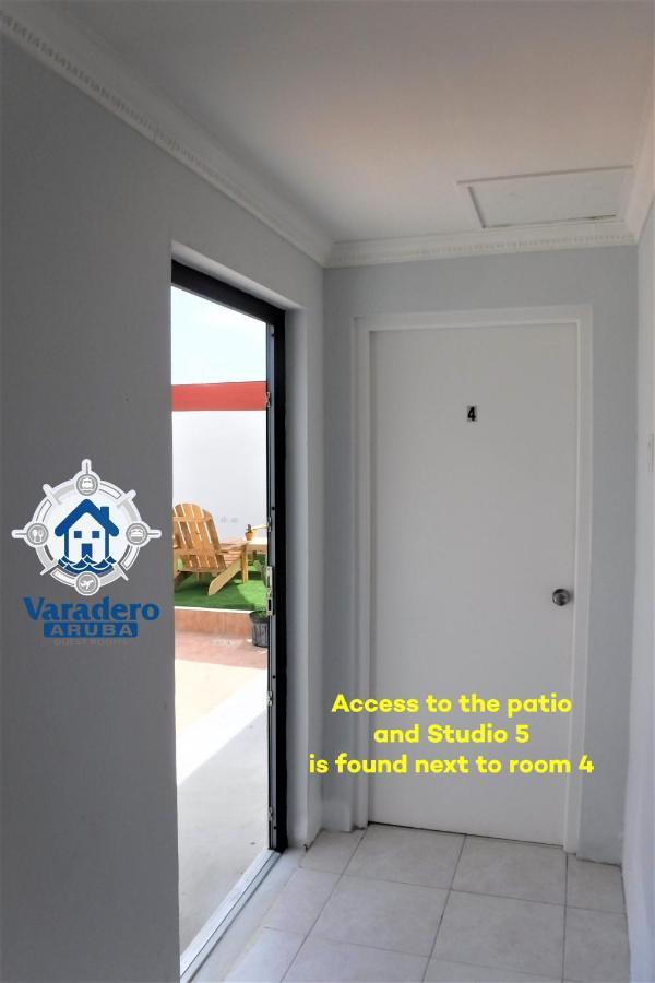 Varadero Marina Airport Guests Rooms Oranjestad Luaran gambar